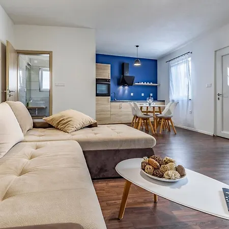 Apartment Medulinka *